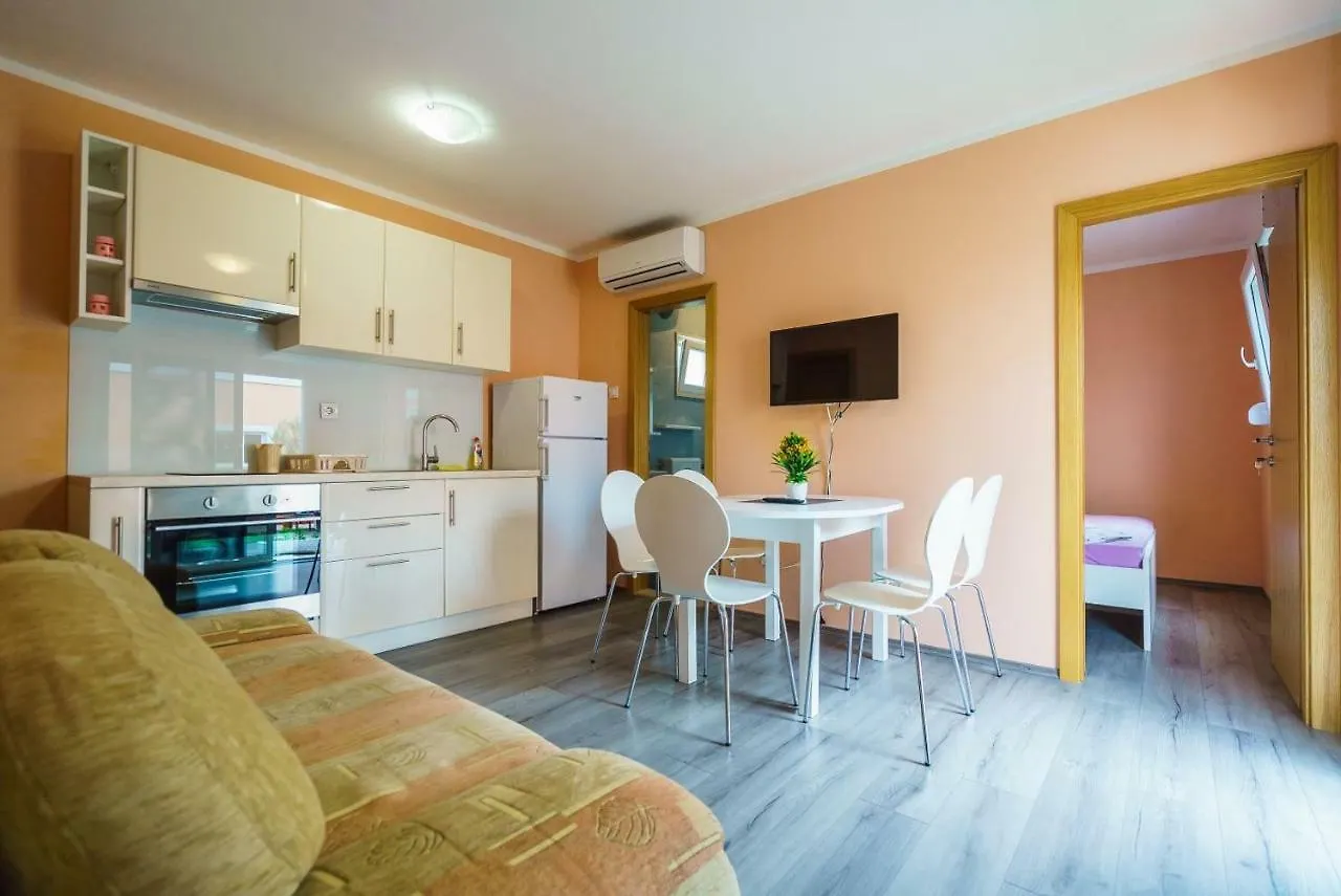 سبليت Apartmani Stobrec