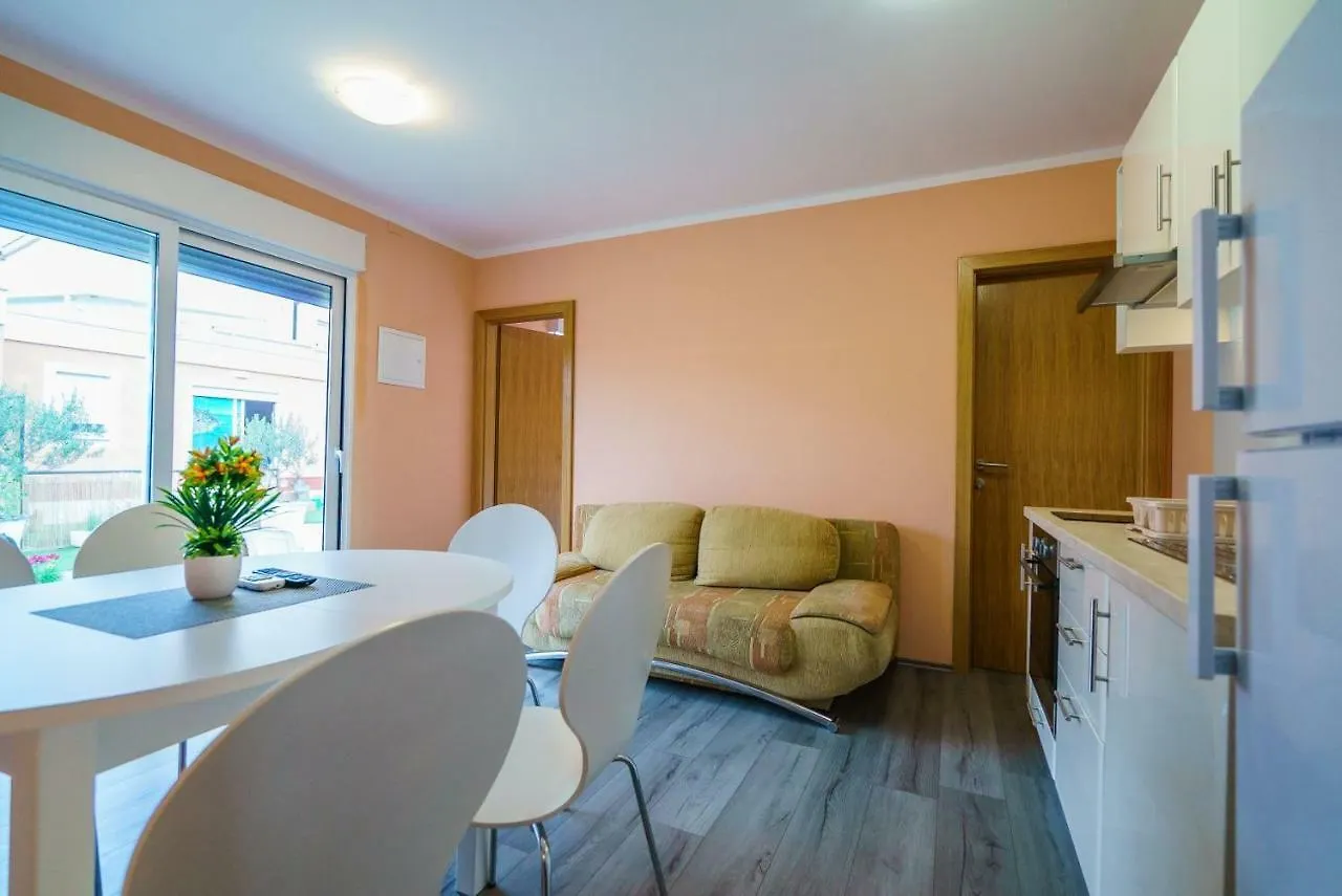 سبليت Apartmani Stobrec